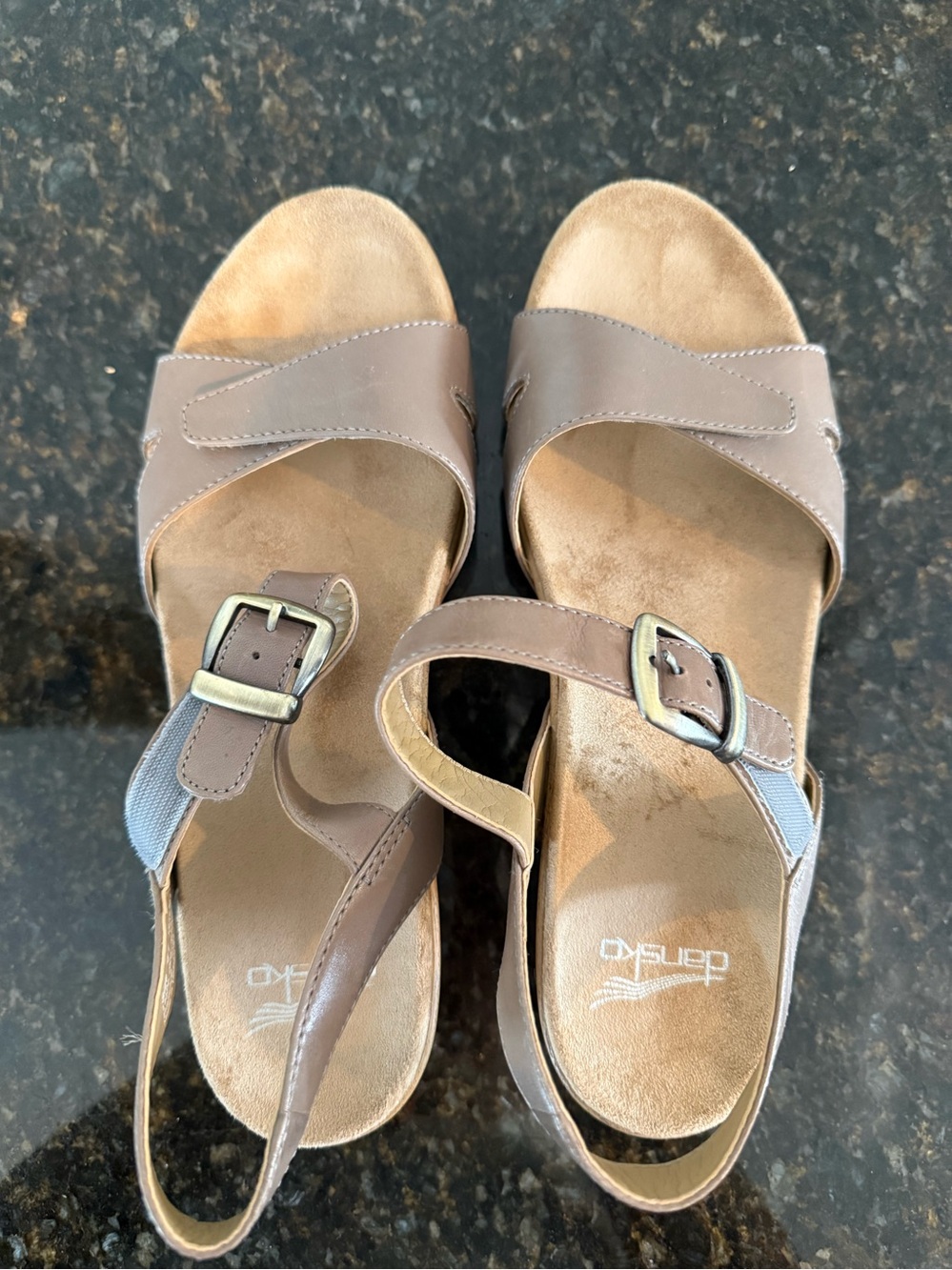 Dansko Sandals. Comfortable. Never worn. Taupe. Size EU 41